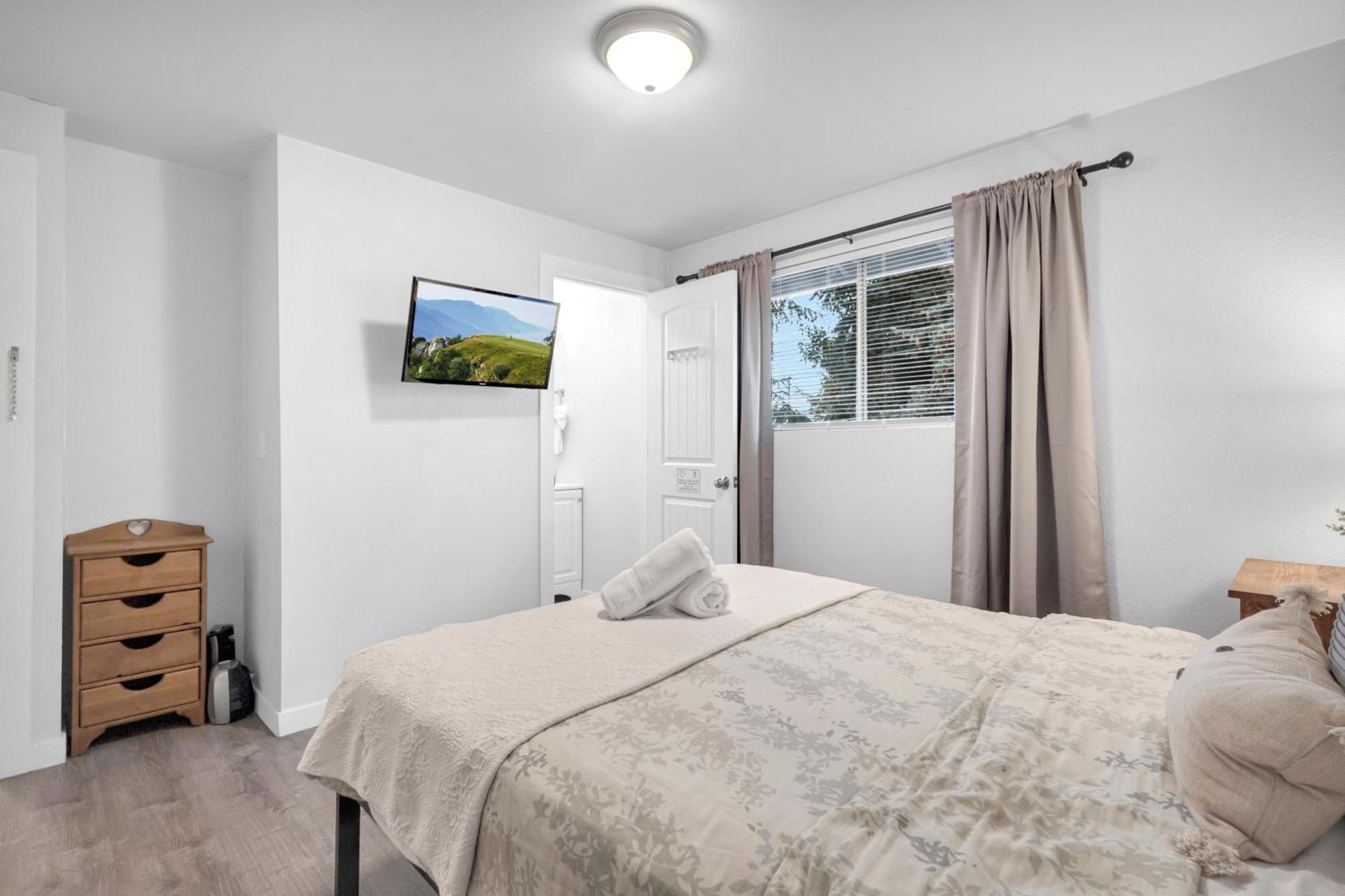 Rainier Guesthouse - Walk To Metro Seattle Ngoại thất bức ảnh